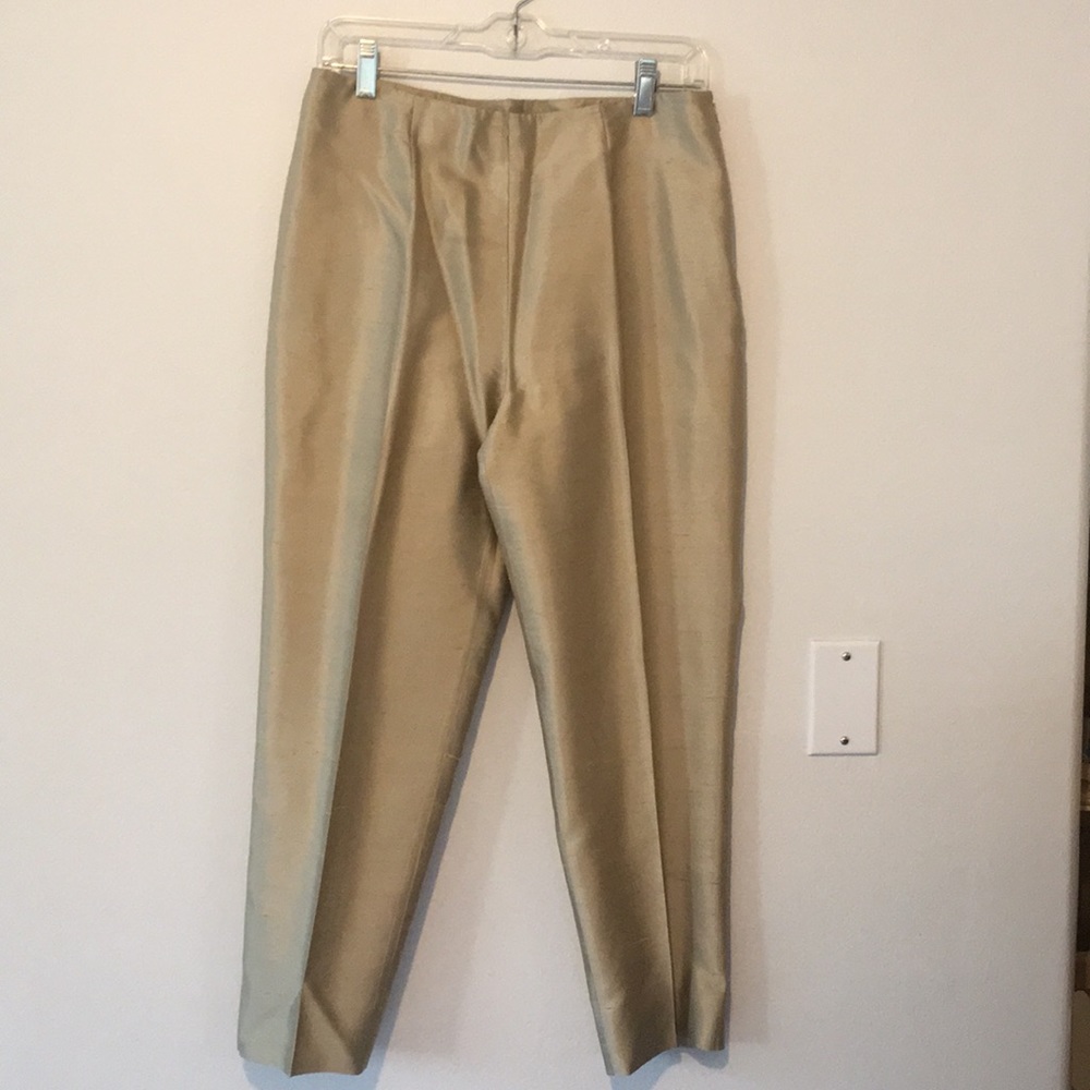 Gold capris